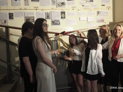 2703da66ff94389b3363cabeb2b1fa97